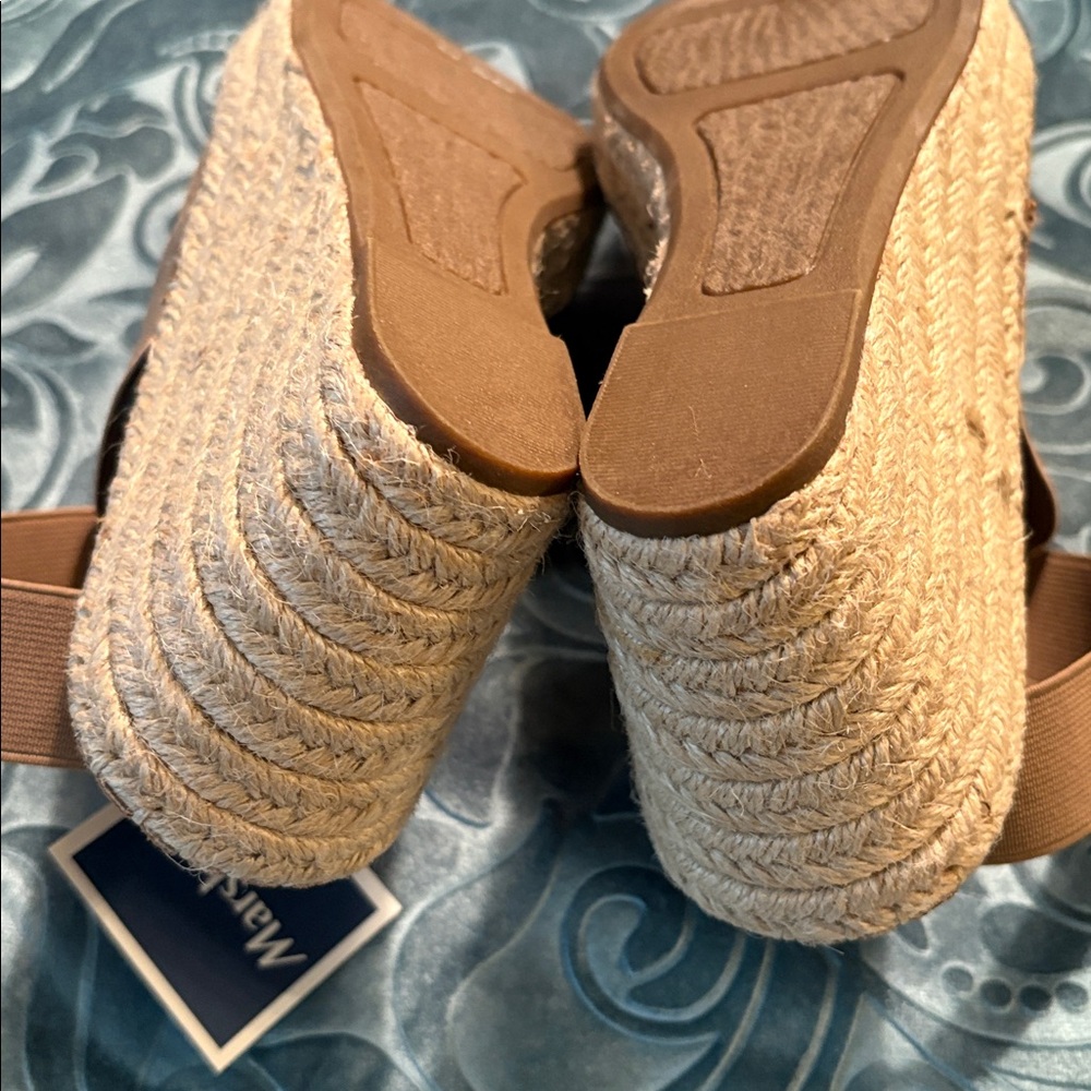 NWT White Mountain Women's Tan Sandals Sz 8 - Picture 10 of 12